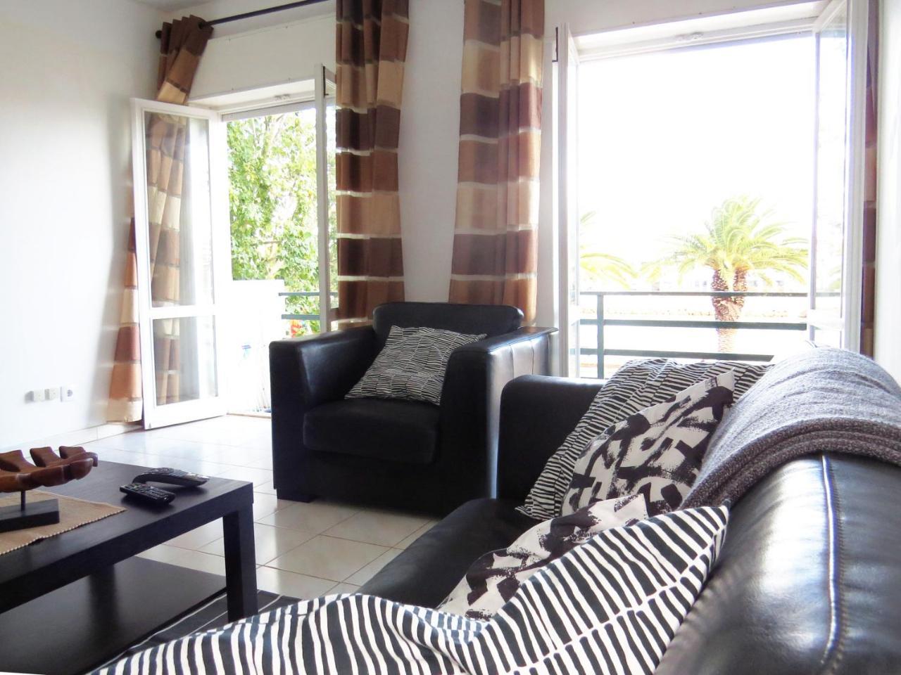 Im On Avenida Apartment Lagos Luaran gambar